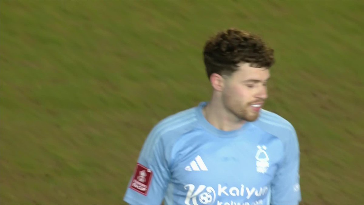 Despite an incredible effort from 10-man Exeter City FC, it's Nottingham Forest who progress on penalties 🌳 #EmiratesFACup