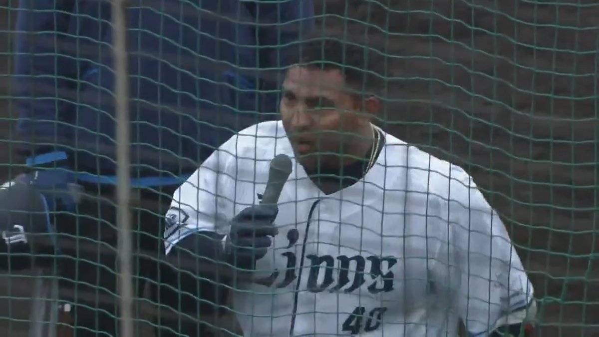 埼玉西武 #セデーニョ 選手がファンの皆さんに向けて日本語で挨拶を行いました👏✨ #seibulions #南郷春季キャンプ 👇ライブ配信はこちら
