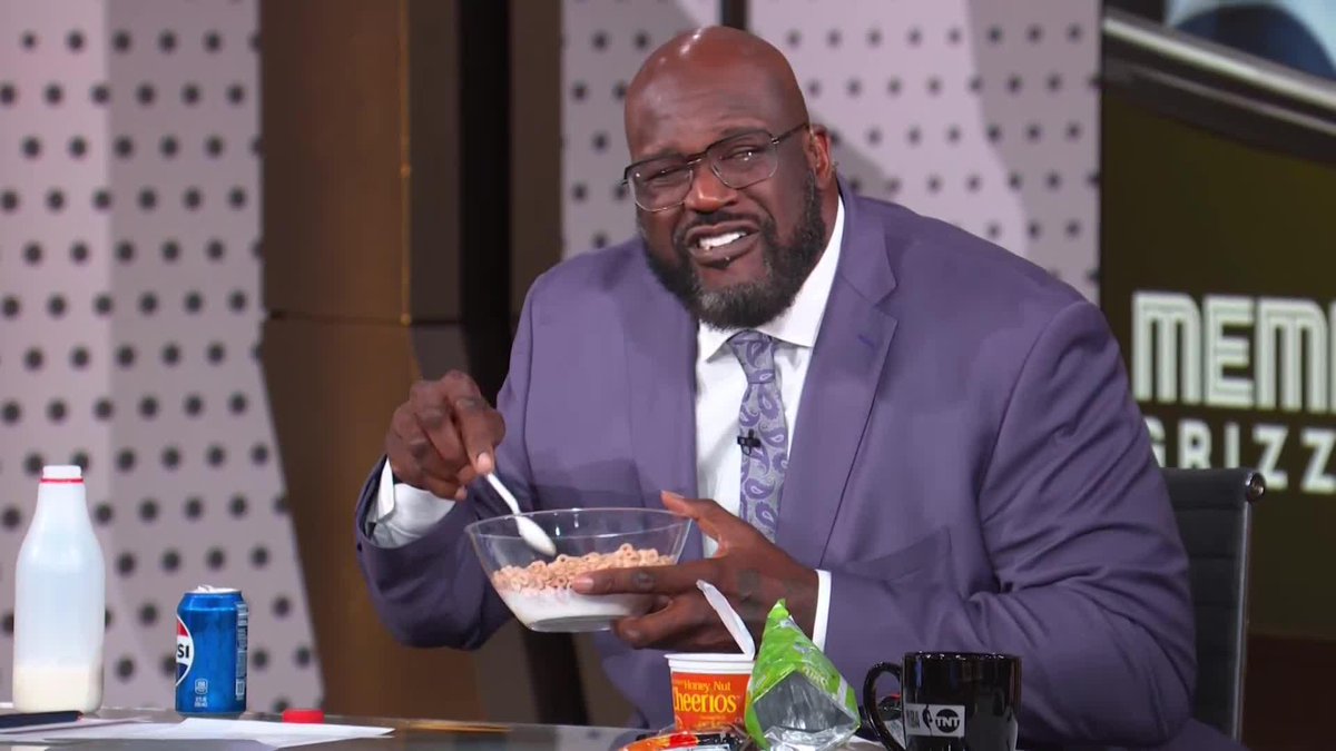 Big night for Bol Bol means a big bowl for Shaq 😂