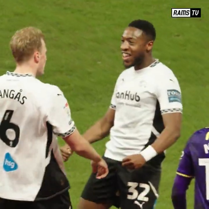 This is top quality from Derby’s Sondre Langas 🤣🤣