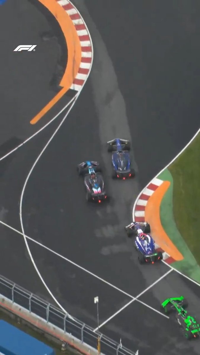 We're still not over when Alex Albon did THIS last season 😮‍💨 #F1 Alex Albon