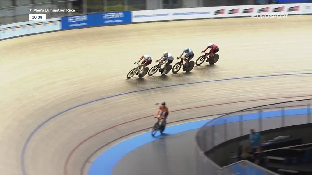 Fantástico! O português Rui Oliveira conquistou a medalha de prata na eliminação no Europeu de Ciclismo de Pista 🥈👏🇵🇹