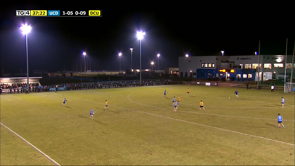 38 nóim #GAABeo UCD GAA CLUB 1-05 DCU Dóchas Éireann GAA Club 1-09 Cúl ag Ethan Dunne! Críoch iontach ón imreoir lár páirce!🦾 Dunne buries it and DCU lead by 4! BEO/LIVETG4 AR TG4 📺 #FirstClassRivals #SigersonCup #gaabeo