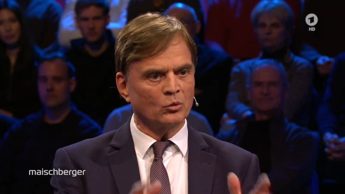 "Wir müssen in der Lage sein, innerhalb der #NATO uns selber zu verteidigen“, so Dr. Bernd Baumann (AfD). „Das ist Teil dieser neuen #EU, dieser neuen Gemeinschaft, die wir wollen.“ #maischberger Das Erste