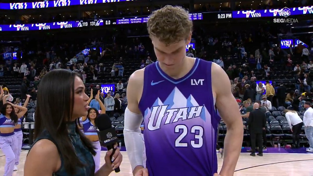 Lauri dropped 32 then hopped on the mic with Lauren Green to talk about what the team did to come away with tonight's win 💜🎙️ Listen in ⤵️ #TakeNote | @markkanenlauri