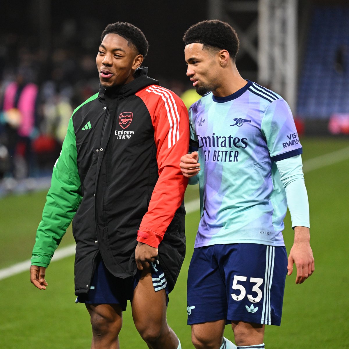 💬 "What made them successful was not on the pitch, it was how they acted and their core values." Myles Lewis-Skelly's journey from our academy to the Premier League 📈 📺 Watch every episode of Inside Hale End on our official YouTube channel now.