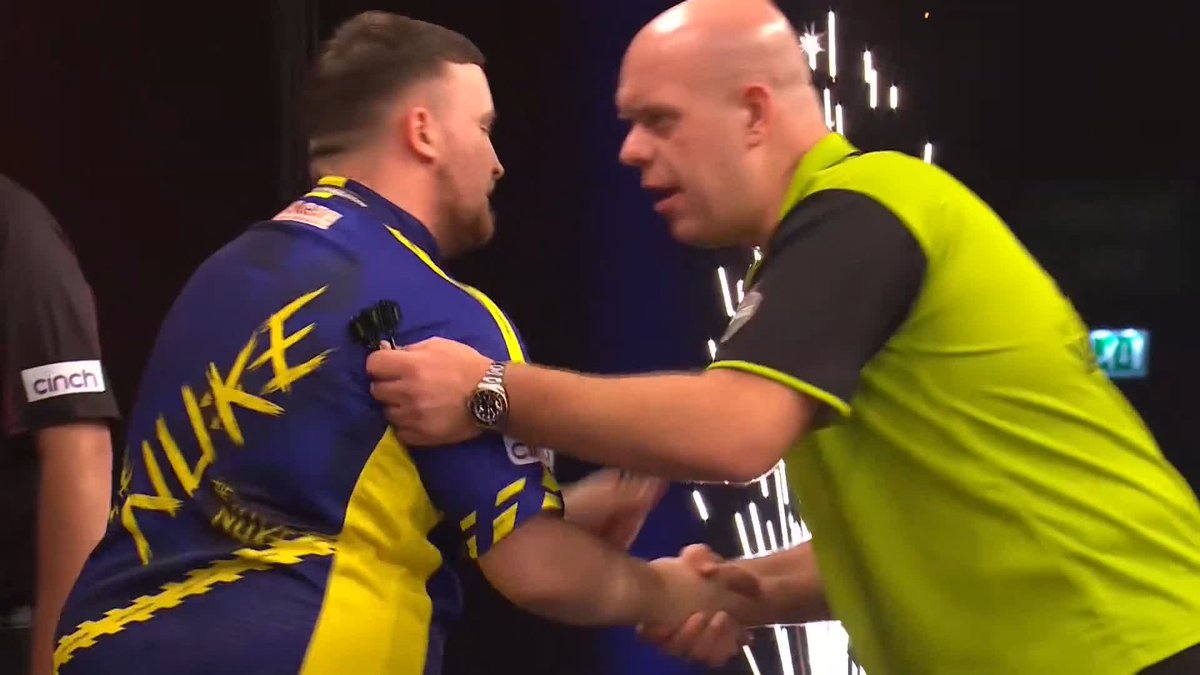 LITTLER INTO THE FINAL! ☢️ Imperious from Luke Littler! The reigning champion puts in a stellar display to defeat Michael van Gerwen 6-2 and move through to Glasgow's Night Two showpiece! 📺 #PLDarts25