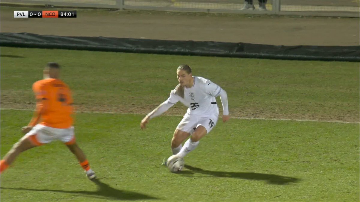 "This division is fascinating!" 🔥 What a moment for Ronan Curtis as he puts Port Vale ahead with a cool finish ⚽️