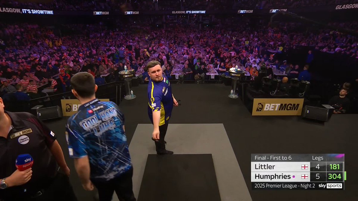 WE GO TO A DECIDER! The final goes all the way in Glasgow as Luke Littler drags himself level at 5-5. Can he now hold to claim the title on Night Two? 📺 #PLDarts25
