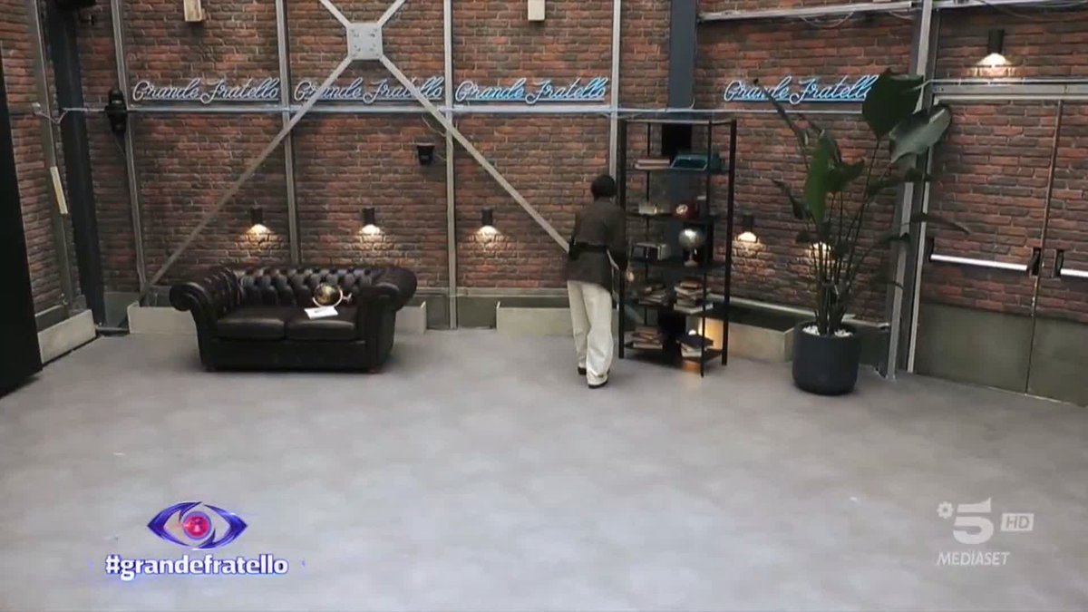 "Grazie per essere al mio fianco ogni giorno" ❤️ #GrandeFratello