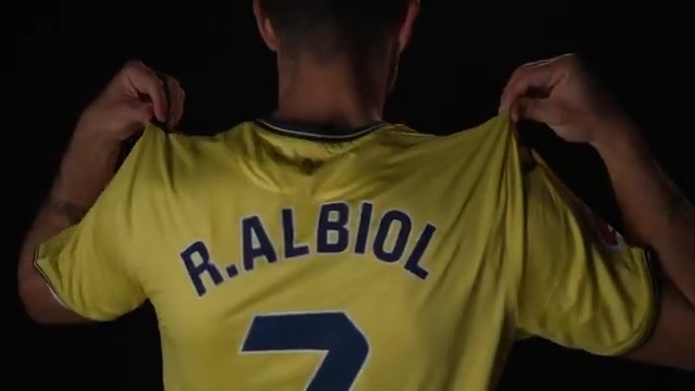 💛 𝐄𝐋 𝐊𝐀𝐈𝐒𝐄𝐑 𝐆𝐑𝐎𝐆𝐔𝐄𝐓 💛 🎙 Raúl Albiol, central del Villarreal CF, protagonista esta semana en #LALIGAWorld. #LALIGAEASPORTS