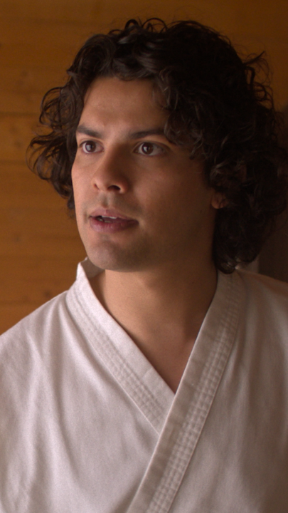 Winning isn’t about stats, it’s about heart! 🥋🔥 Robby gets some old-school motivation from Miguel, Johnny Lawrence style. 👊 Cobra Kai Season 6 Part 3 is now streaming!