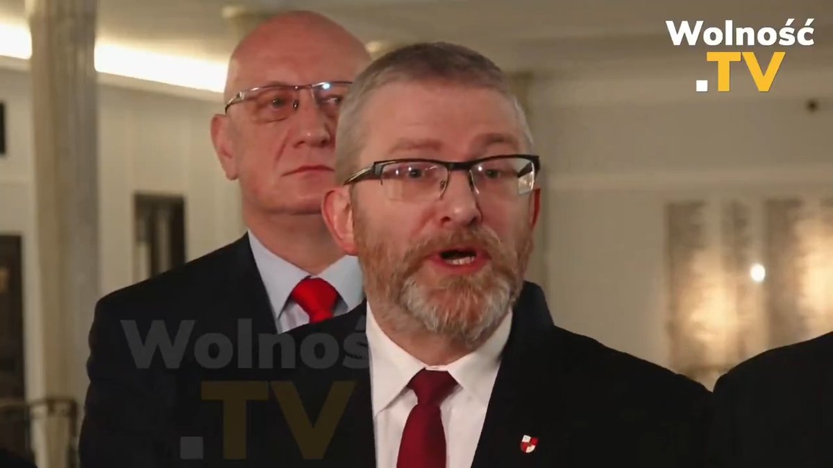 Czy zgadzacie się z słowami Grzegorza Brauna, że zamiast centrów imigracyjnych powinny powstać deportacyjne? Tak czy Nie?