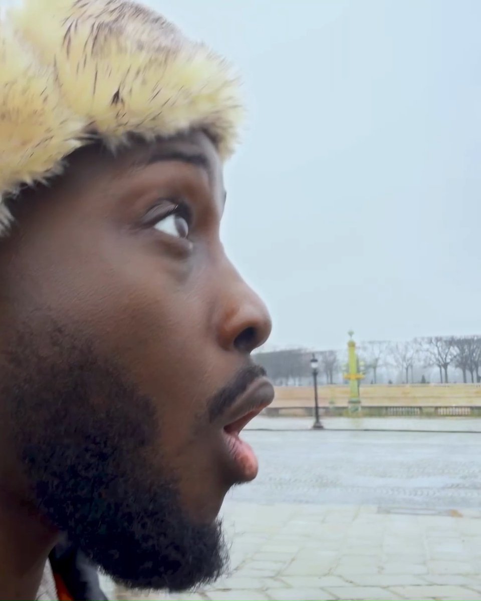 En plein live, Pape-san a été témoin d'un phénomène étrange... #KAGURABACHI