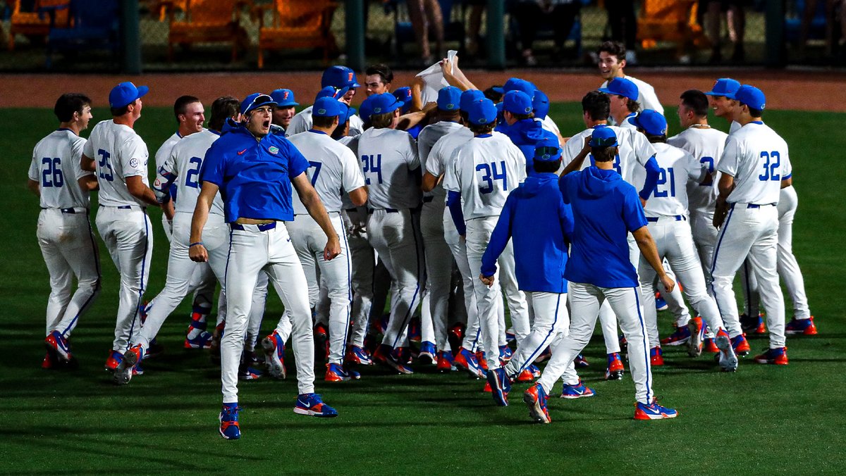 There's something special about opening night. How can you 𝘯𝘰𝘵 be romantic about baseball?