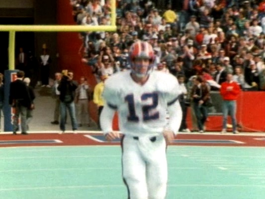 The Hall of Fame sends happy birthday wishes to Buffalo Bills Legend Jim Kelly! The Class of 2002 member turns 65 today. 🎂🥳 #HBD