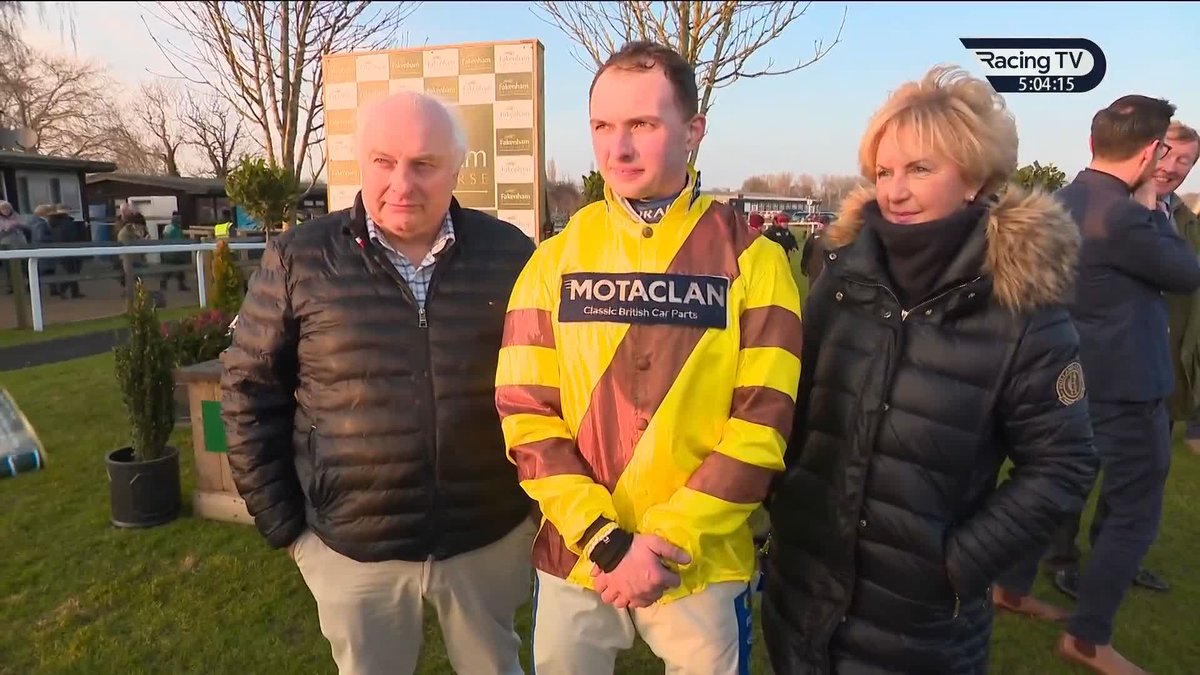 1,000 British winners ๐ Mum and dad on hand too to enjoy the moment with Sean Bowen after the seven-and-a-half hour journey from Wales! A lovely interview here with Nick Lightfoot to mark a fine milestone achieved today at Fakenham Racecourse