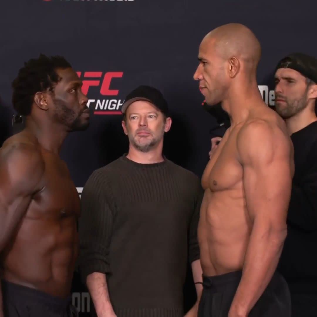 All set for tomorrows main event Who you got? #UFCVegas102