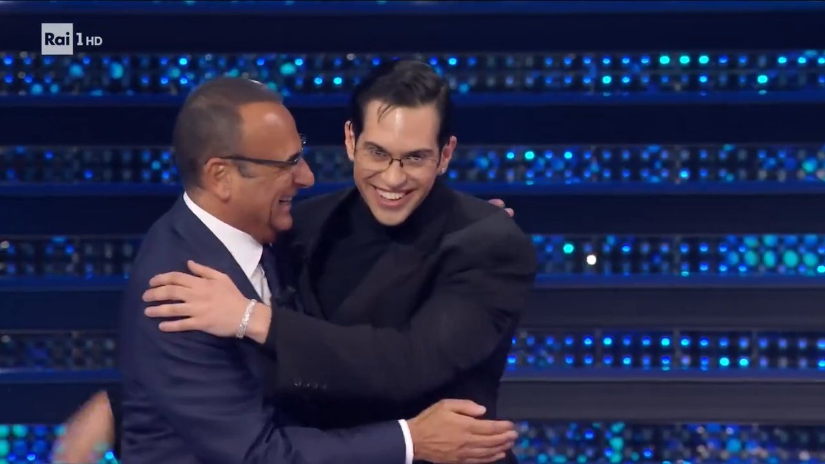 Il nostro mood adesso: ❤️‍🔥 Mahmood a #Sanremo2025