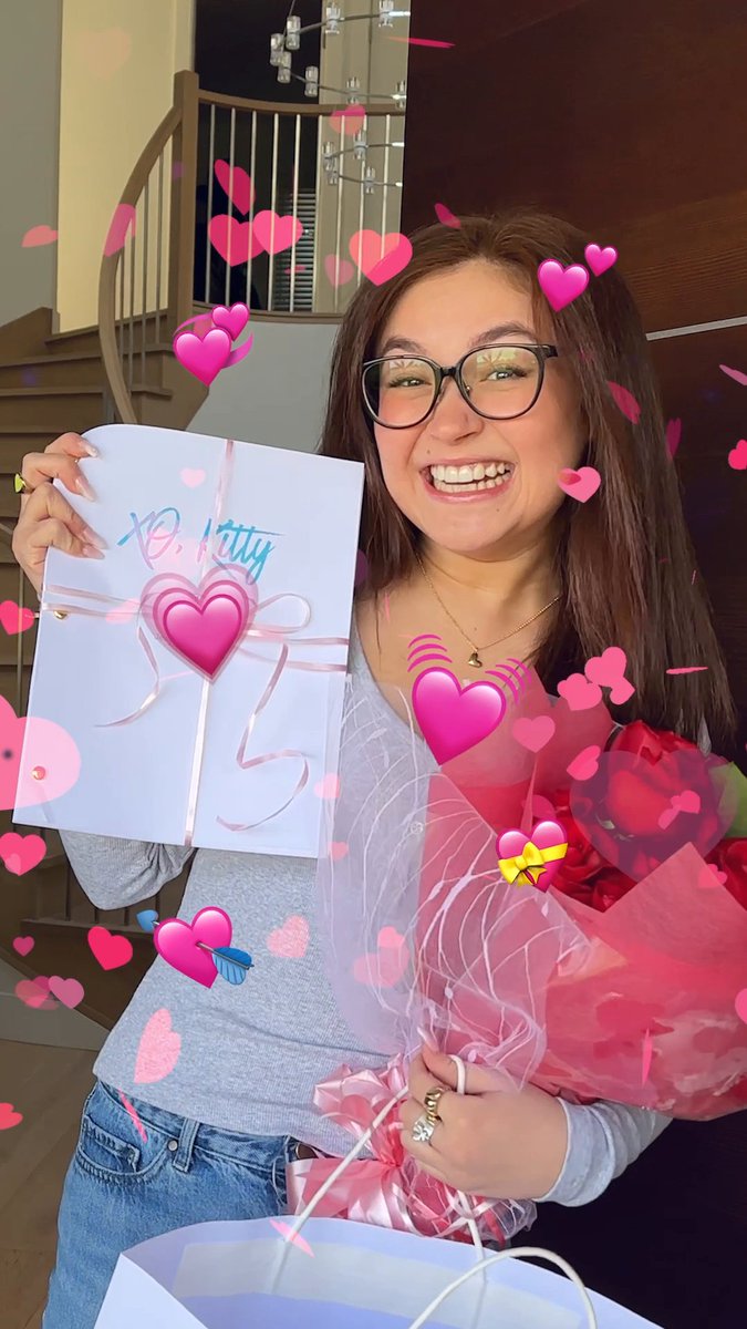 Notre indécise préférée revient. XO, KITTY saison 3, prochainement !