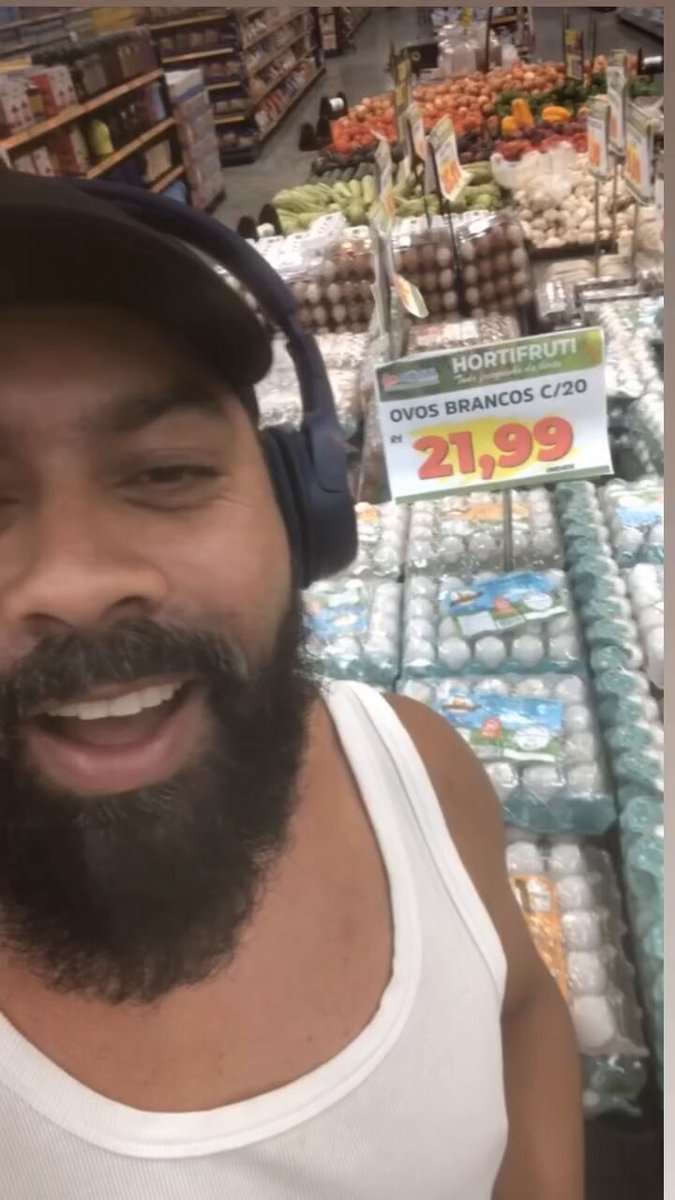 Desgoverno Mula e a galinha dos ovos de ouro. Fora a picanha, café, azeite... Mas alfafa ainda continua barata...capim também!
