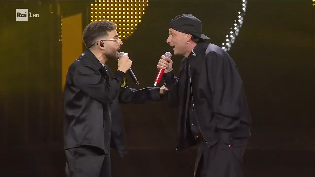 🎵 Rocco Hunt con Clementino cantano “Yes I know my way” a #Sanremo2025 L'esibizione integrale è su RaiPlay In audio su RaiPlay Sound
