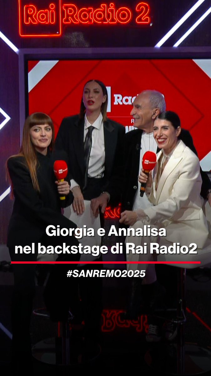 🎤 giorgia 🤷🏻♀️ e ANNALISA dal backstage di #Sanremo2025, con ema stokholma e Gino Castaldo su #RaiRadio2 📻 Sul canale 202 📺 E su RaiPlay 🖥️