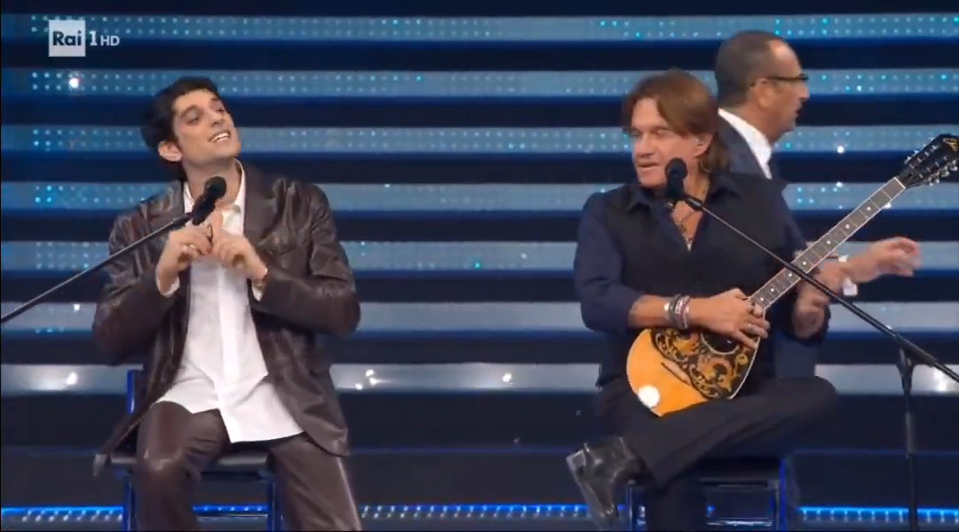Ormai sento solo la risata isterica di Conti aiuto ๐ #Sanremo2025
