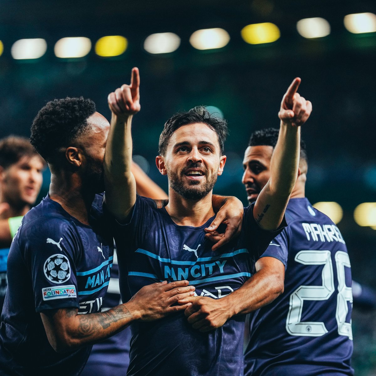 #OnThisDay: Sporting 0-5 #ManCity [2022] ⚽️ [7'] Riyad Riyad Mahrez ⚽️ [17', 44'] Bernardo Silva ⚽️ [32'] Phil Foden ⚽️ [58'] Raheem Raheem Sterling