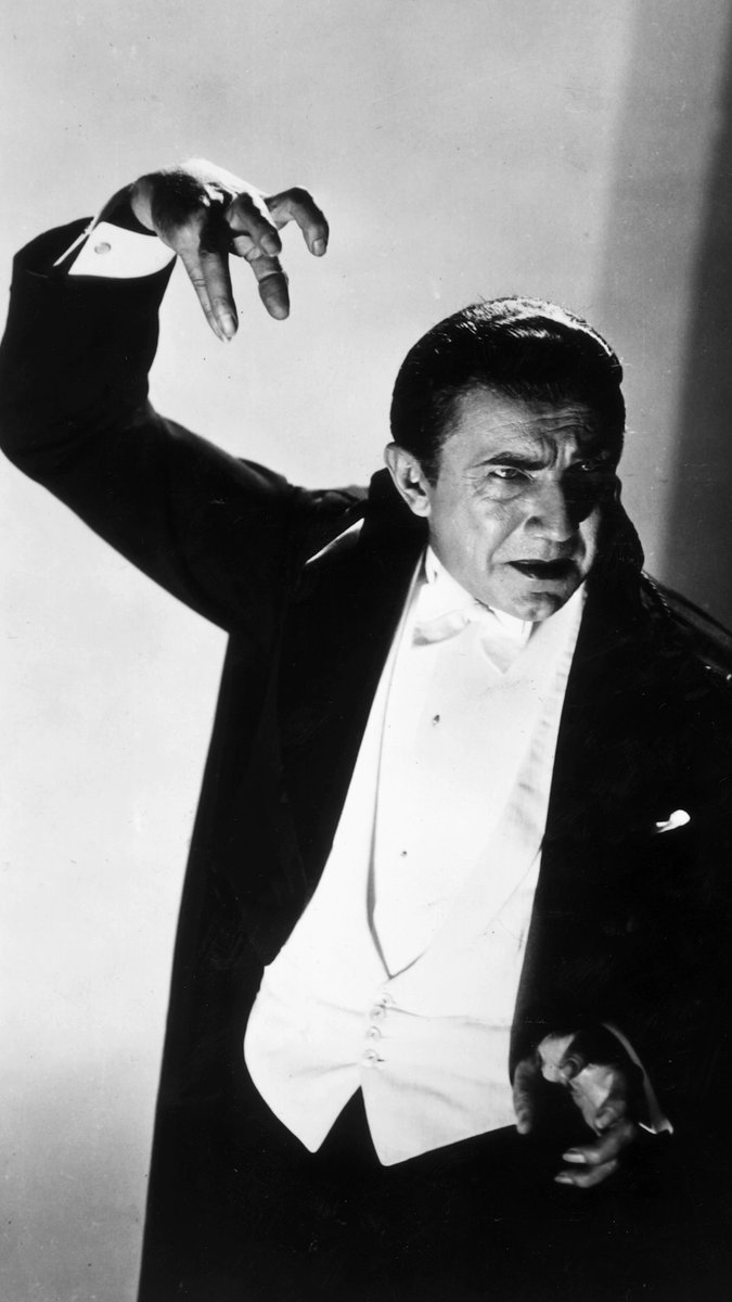 Sink your teeth into this! 🧛‍♂️🩸 Join us February 28 for Long Films for Long Nights—a creature double feature showcasing Tod Browning's "Dracula" and Carl Theodor Dreyer's "Vampyr – Der Traum des Allan Gray." Between screenings, dive deeper with insights from horror scholar John Edgar Browning and "Nosferatu" Sound Editor Damian Volpe. Learn more: