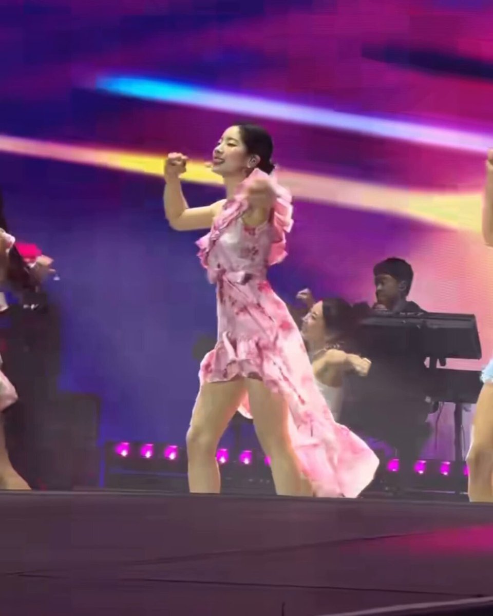 TWICE VS 銀テ