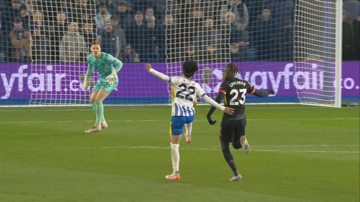 "One of the great goals in Premier League football. That is Messi..." Paul Merson praises Mitoma's touch and goal against Chelsea, calling it "phenomenal." 🤩