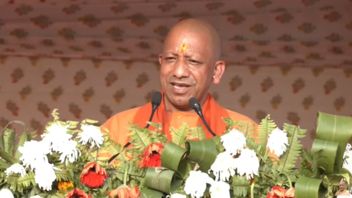 महाकुम्भ-2025, प्रयागराज से बड़ा आयोजन दुनिया के अंदर कहीं नहीं हुआ है, यह अब तक का सबसे बड़ा आयोजन है जो 51 करोड़ श्रद्धालुओं को अब तक अपने साथ जोड़ चुका है...