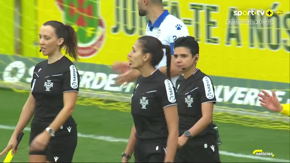 Um momento para a história do futebol português. 👏