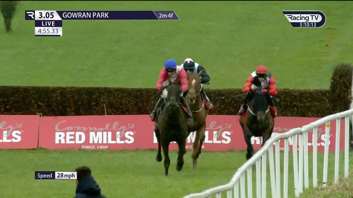 ‼️ A mini shock at Gowran Park. CLASSIC GETAWAY beats stable mate Saint Sam the 2/5fav in the three runner Grade 2 Chase easily under Danny Mullins!