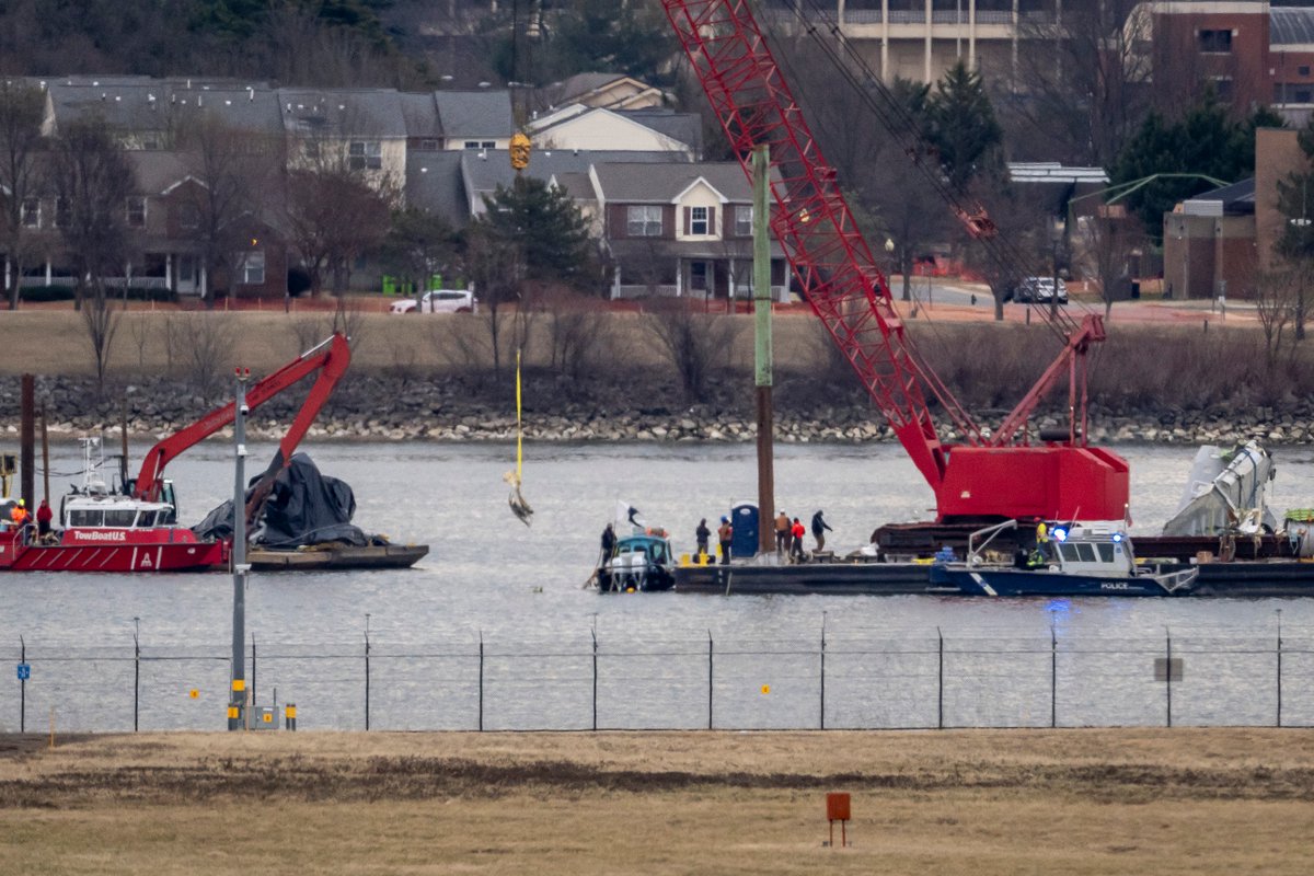 There's no indication the U.S. Army Black Hawk crew could tell there was an impending collision before its devastating crash with an American Airlines plane in Washington, D.C., the NTSB said as the agency continues to investigate the cause. Read more: