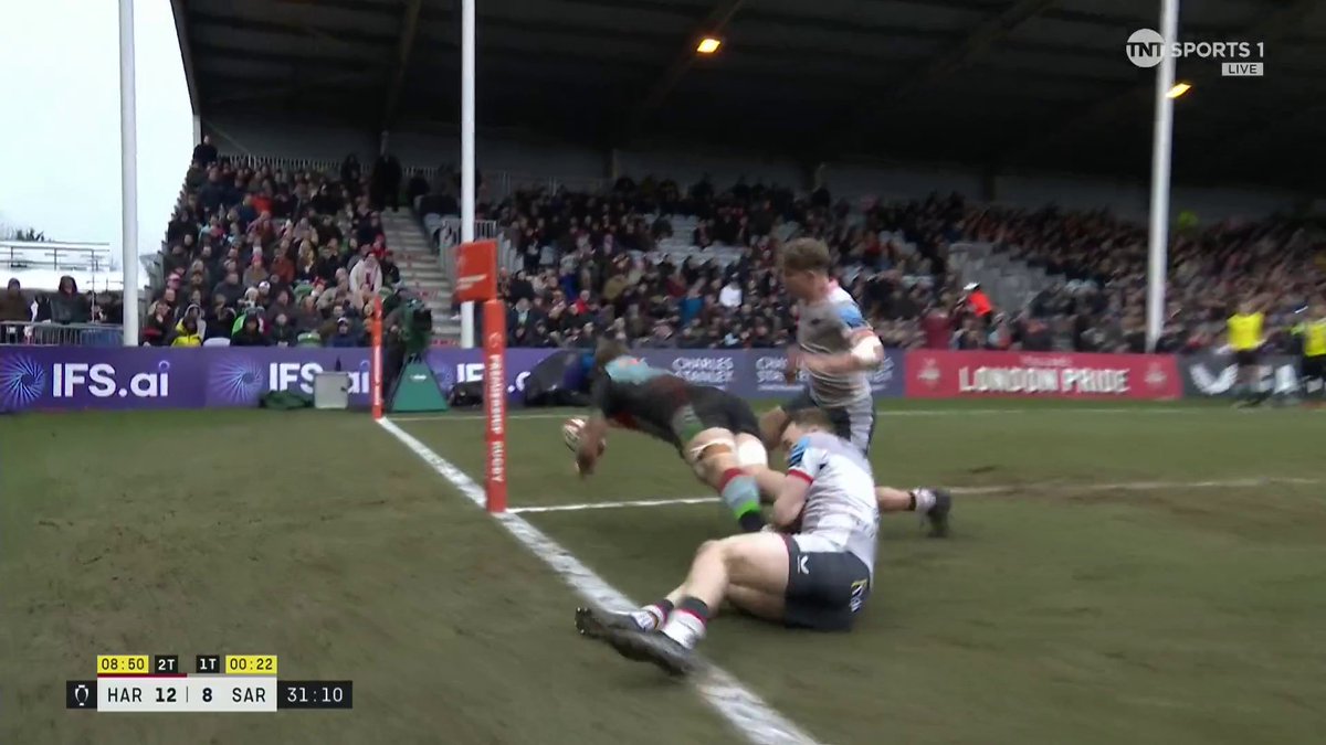 🎙 "Alex Dombrandt in mean and menacing mood, taking names!" What a way to mark appearance number 150 👏 #PremRugbyCup | #HARvSAR