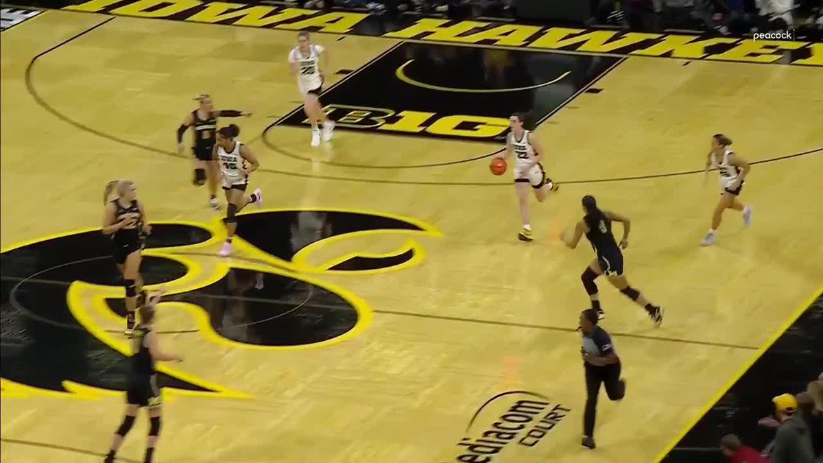 One year ago today, Caitlin Clark broke the all-time scoring record with one of her signature logo 3s 🙌 #B1GWBBall x Iowa Women's Basketball