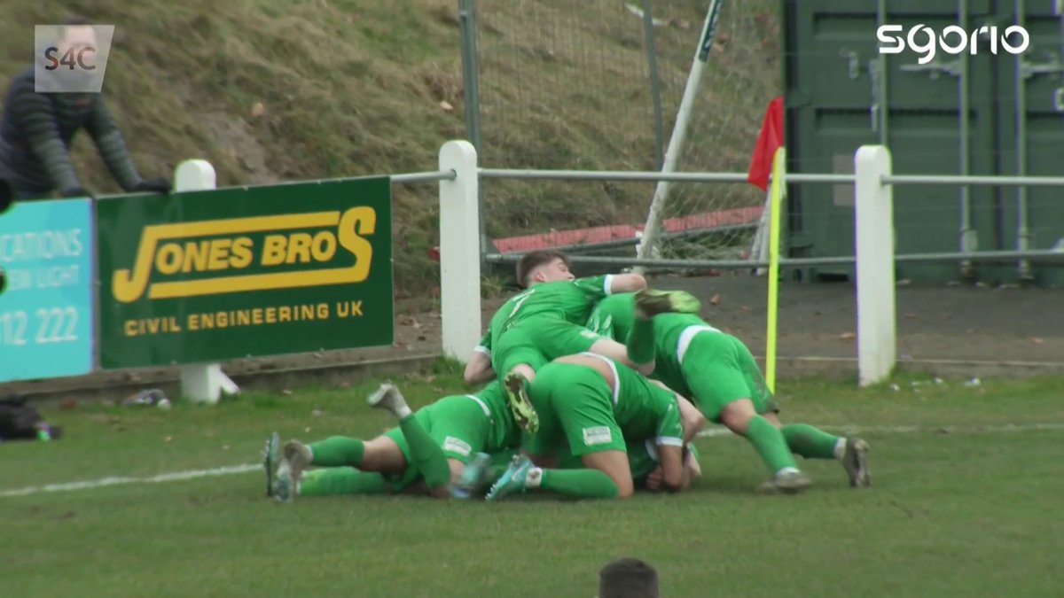 Watching this on repeat on the journey home, Llanelli Town AFC? 😏 #JDWelshCup