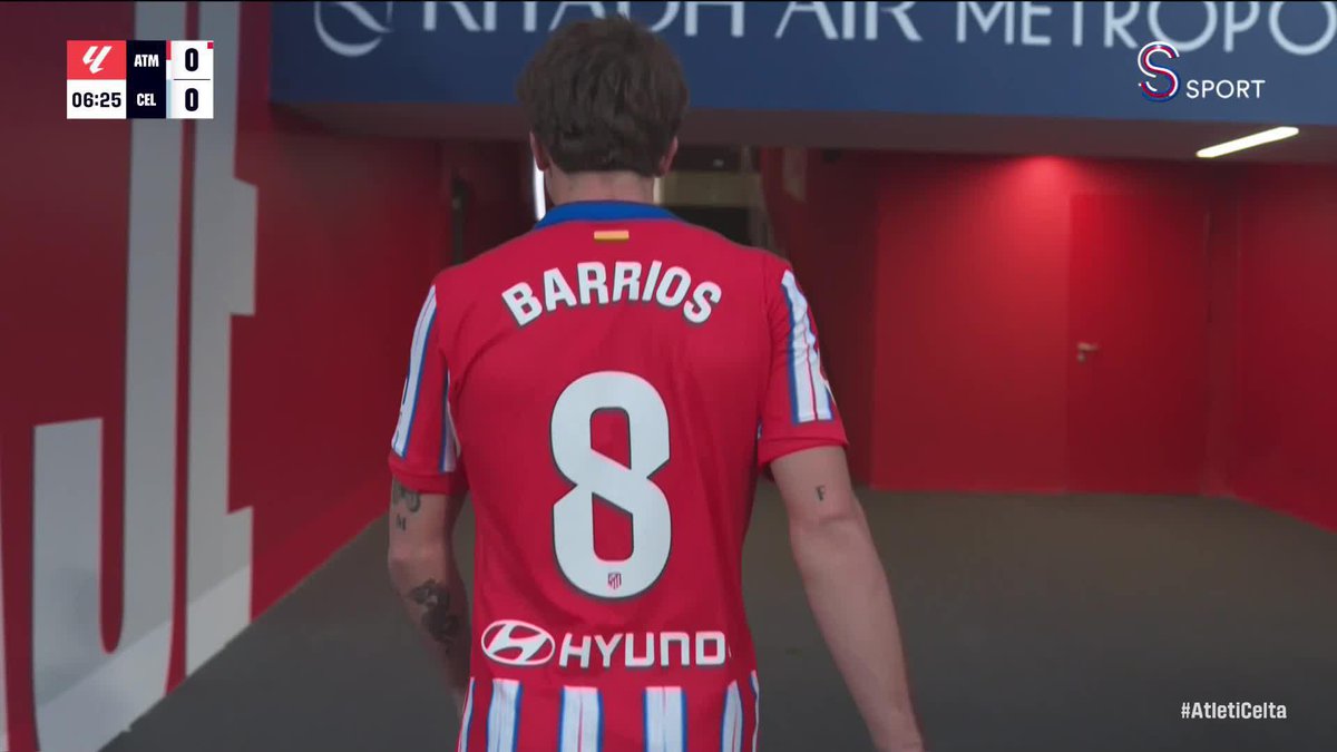 Real Madrid'in ilk yarıdan kırmızı kart gördüğü gün, Atletico Madrid de EVİNDE erkenden kırmızı kart gördü. dünyada kırmızı kart görmeyen tek takım Galatasaray herhalde! tabii ligde... Avrupa'da yabancı hakemlerle sürekli kırmızı kart görüyorlar!