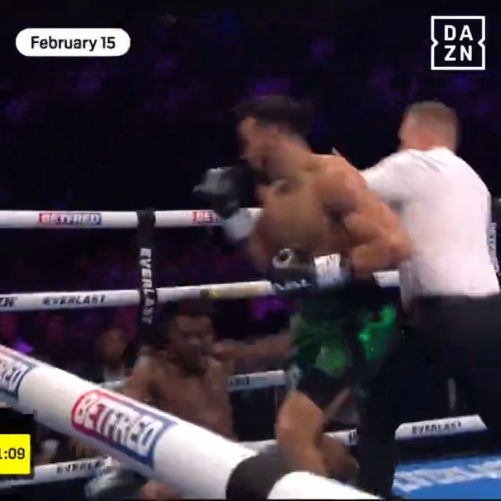 WHAT A DEBUT from Conner Tudsbury 💣 The action is all over in the second after a HUGE right hand #CatterallBarboza