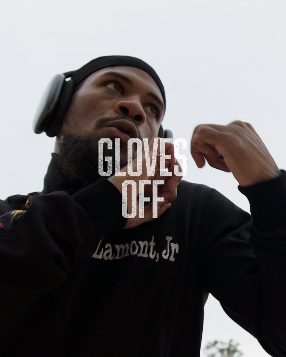 💡 Gervonta Davis has been in the spotlight for a long time, but on March 1, Lamont Roach Jr is coming to steal the shine. The two-part 𝗚𝗟𝗢𝗩𝗘𝗦 𝗢𝗙𝗙: 𝗧𝗮𝗻𝗸 𝘃𝘀 𝗥𝗼𝗮𝗰𝗵 docuseries is available NOW. 🔗 #TankRoach #GlovesOff