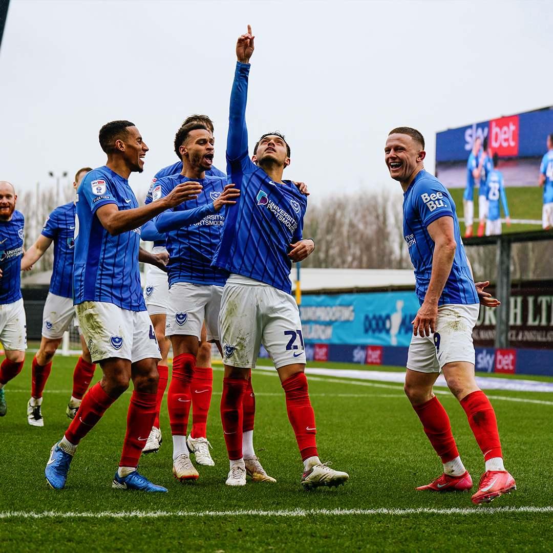 Chaos in the box. 🎯 Chaos in the away end. 🔵 Andre Dozzell's first #Pompey goal! 🙌