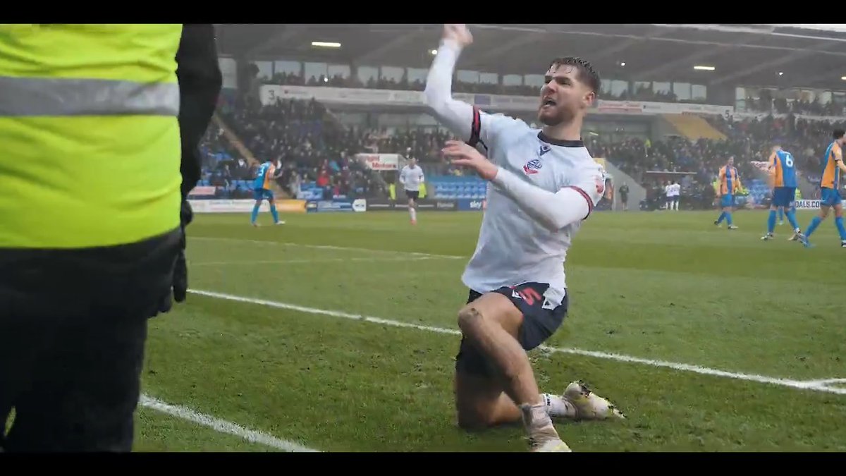 Hitting the front 😍 Enjoy your night and the rest of your weekend, Whites - there's plenty more where this came from tomorrow! 🎬 #bwfc
