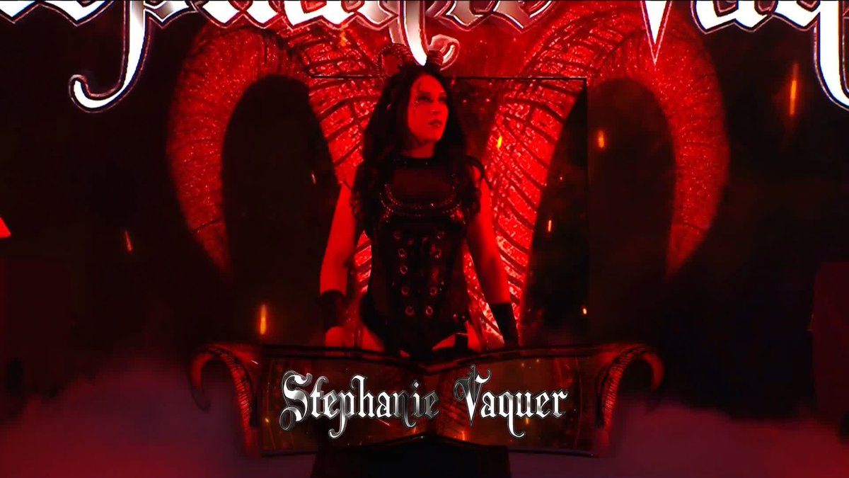 The Dark Angel has arrived. Stephanie Vaquer has arrived to #VengeanceDay!