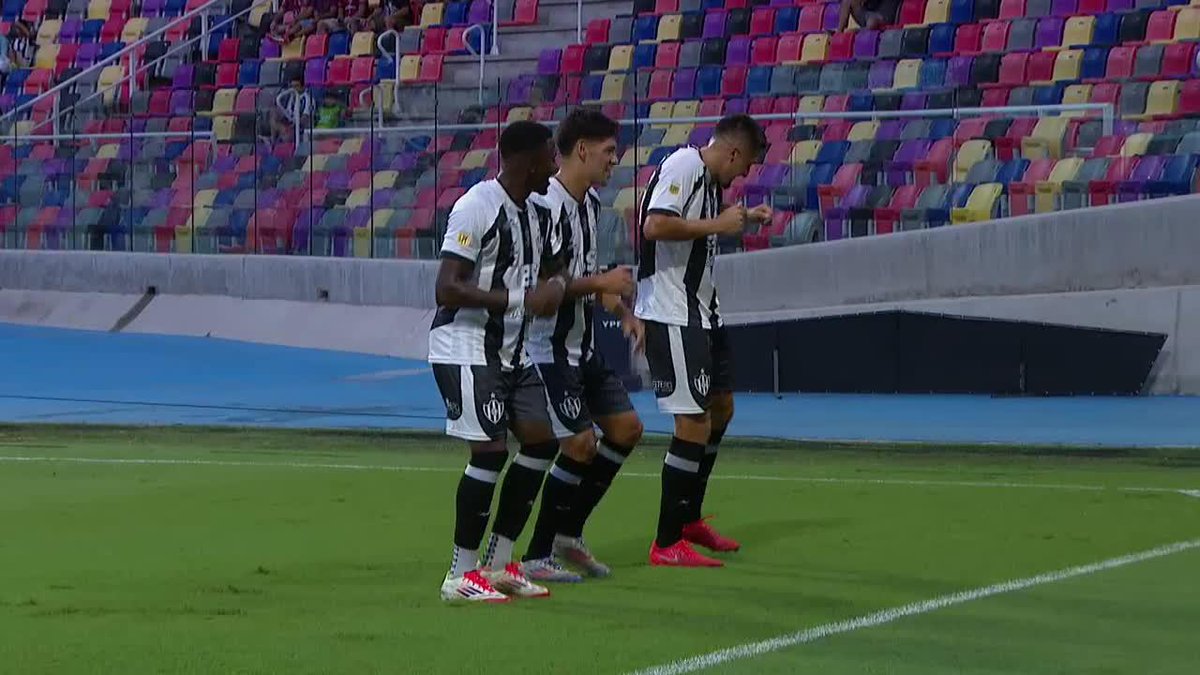 Central Córdoba acaba de hacer el gol de Pratto en Madrid