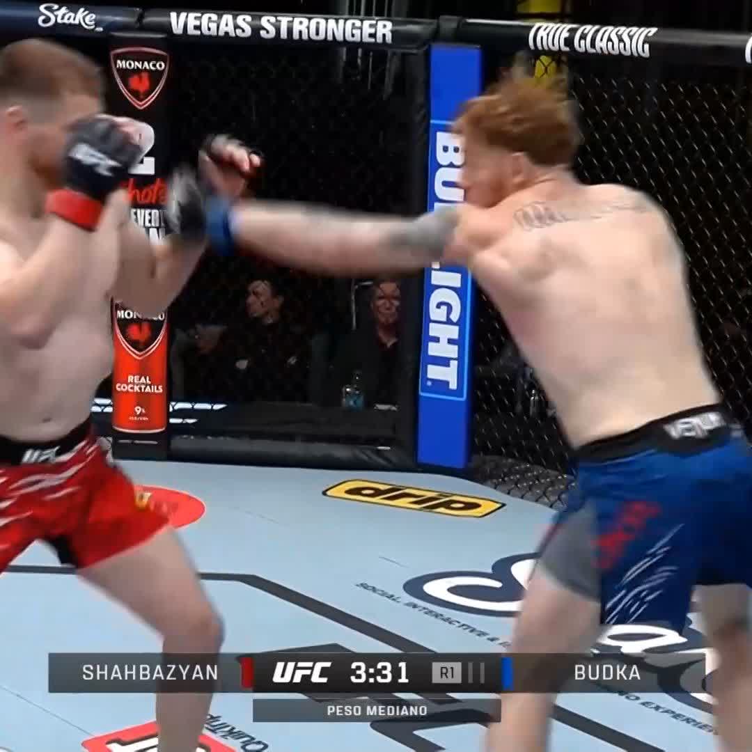 SE ACABA! The Golden Boy finaliza la pelea con KO en round 1 🤯 #UFCVegas102