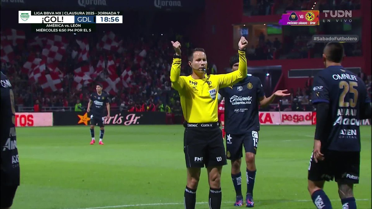 ¡Le anulan gol a las Chivas! Apenas posición adelantada. 😈Toluca 0-0 Chivas 🐐 🔴 EN VIVO: 🇲🇽 I 🇺🇸 📺 Canal 5 I Univision I TUDN #SabadoFutbolero