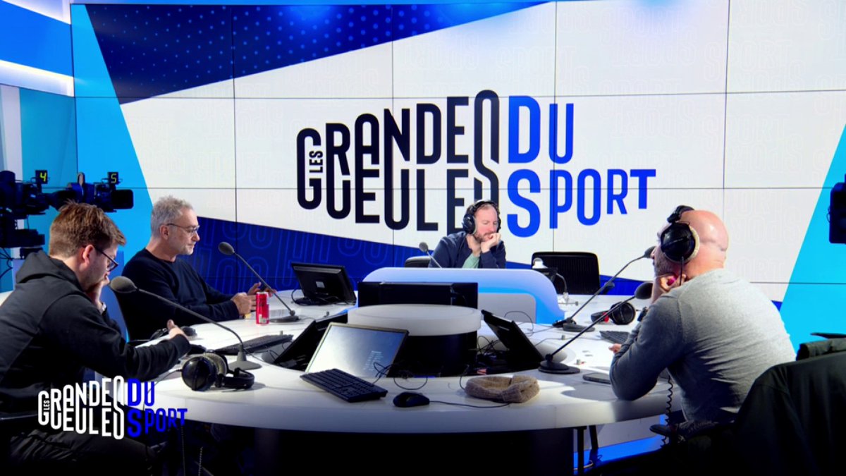 🗣💬 Pascal Dupraz : "Ce n'est pas à Vincent Labrune de partir. Quand il est arrivé à la tête de la Ligue, il y avait le Covid et l'affaire Mediapro. Les clubs n'avaient plus de recettes. Les présidents de clubs l'ont réélu à 85%."