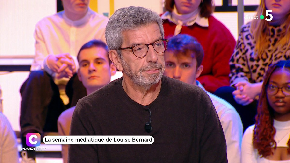 "Je ne vais pas m’apitoyer sur le sort d’un type qui m’a insulté pendant des années dans son émission. C’est dramatique pour les gens qui bossent pour C8 qui vont payer pour les conneries d'un animateur. Tout se paye un jour." #MichelCymes sur C8 et Cyril Hanouna. #Cmediatique